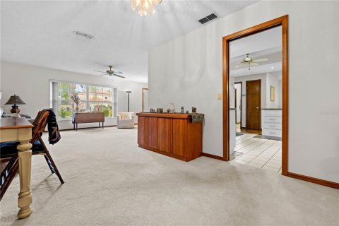 Villa ou maison à vendre à Spring Hill, Floride: 2 chambres, 164.81 m2 № 1352762 - photo 8