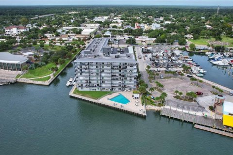 Condo in New Smyrna Beach, Florida, 2 bedrooms  № 1352733 - photo 2