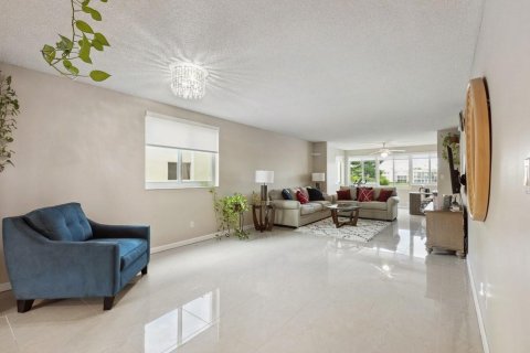 Copropriété à vendre à Fort Lauderdale, Floride: 2 chambres, 125.42 m2 № 1225632 - photo 26