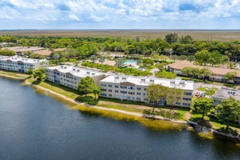 Condo in Fort Lauderdale, Florida, 2 bedrooms  № 1225632 - photo 6