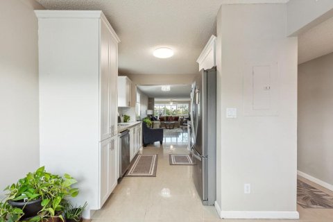 Copropriété à vendre à Fort Lauderdale, Floride: 2 chambres, 125.42 m2 № 1225632 - photo 21