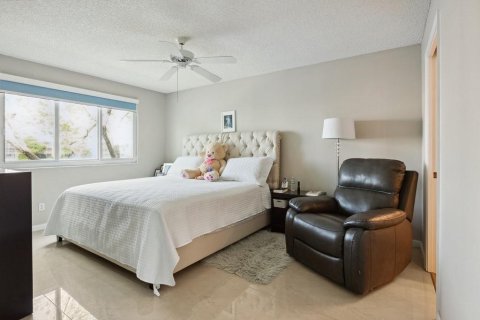 Condo in Fort Lauderdale, Florida, 2 bedrooms  № 1225632 - photo 14