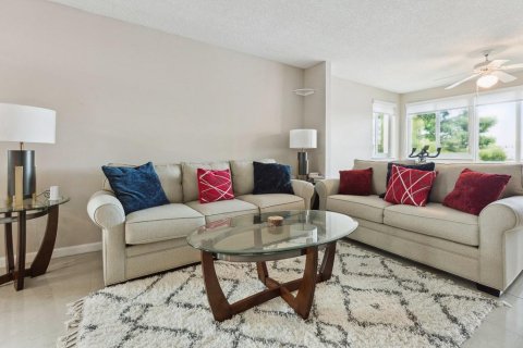 Copropriété à vendre à Fort Lauderdale, Floride: 2 chambres, 125.42 m2 № 1225632 - photo 28