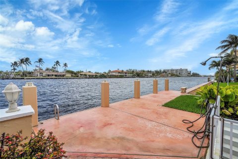 Condo in Pompano Beach, Florida, 2 bedrooms  № 1225722 - photo 11