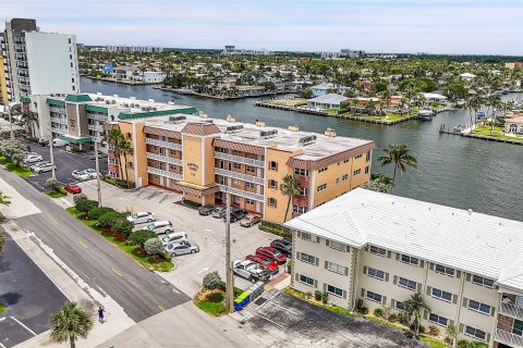 Copropriété à vendre à Pompano Beach, Floride: 2 chambres, 130.06 m2 № 1225722 - photo 8