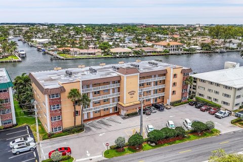 Condo in Pompano Beach, Florida, 2 bedrooms  № 1225722 - photo 9