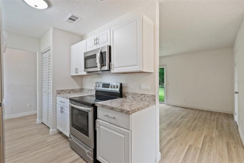 Casa en venta en Jacksonville, Florida, 3 dormitorios, 96.53 m2 № 1130064 - foto 10