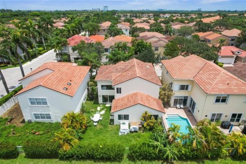 Villa ou maison à vendre à Hollywood, Floride: 3 chambres, 216.93 m2 № 578645 - photo 11