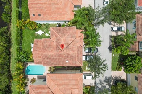 Villa ou maison à vendre à Hollywood, Floride: 3 chambres, 216.93 m2 № 578645 - photo 14