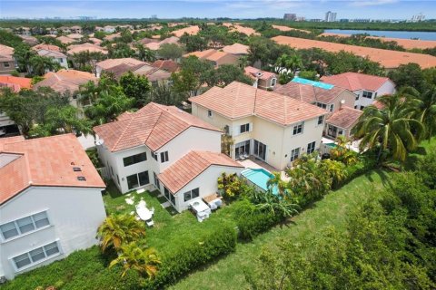 Villa ou maison à vendre à Hollywood, Floride: 3 chambres, 216.93 m2 № 578645 - photo 7