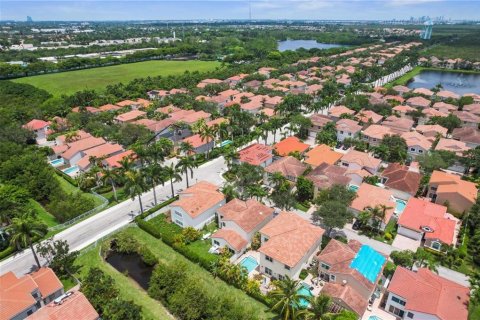 Villa ou maison à vendre à Hollywood, Floride: 3 chambres, 216.93 m2 № 578645 - photo 15