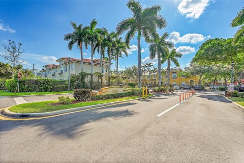 Condominio en venta en Pompano Beach, Florida, 3 dormitorios, 142.7 m2 № 1210373 - foto 3