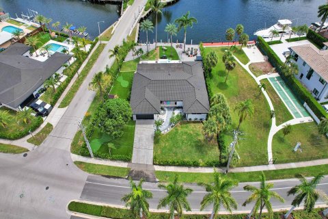 Villa ou maison à vendre à Hallandale Beach, Floride: 5 chambres, 264.59 m2 № 959590 - photo 3
