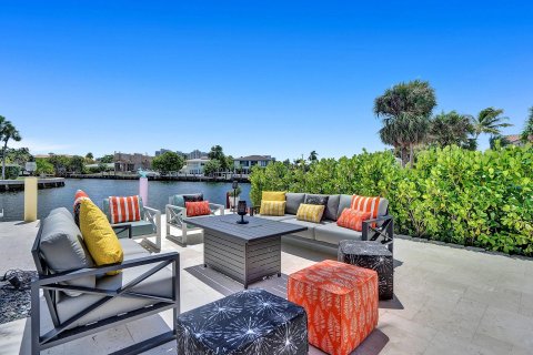 Villa ou maison à vendre à Hallandale Beach, Floride: 5 chambres, 264.59 m2 № 959590 - photo 7