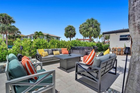 Villa ou maison à vendre à Hallandale Beach, Floride: 5 chambres, 264.59 m2 № 959590 - photo 8