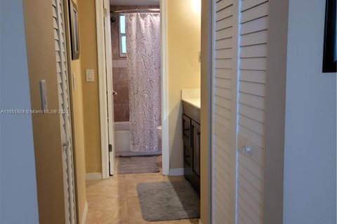 Copropriété à louer à Davie, Floride: 1 chambre, 87.33 m2 № 1345843 - photo 28