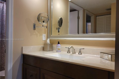 Condo in Davie, Florida, 1 bedroom  № 1345843 - photo 18