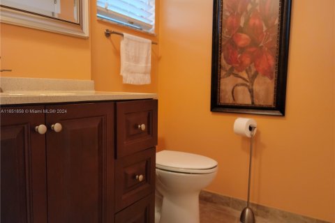 Condo in Davie, Florida, 1 bedroom  № 1345843 - photo 22