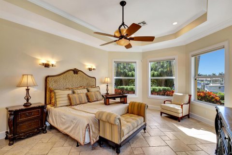 Villa ou maison à vendre à Stuart, Floride: 4 chambres, 344.67 m2 № 1208673 - photo 10