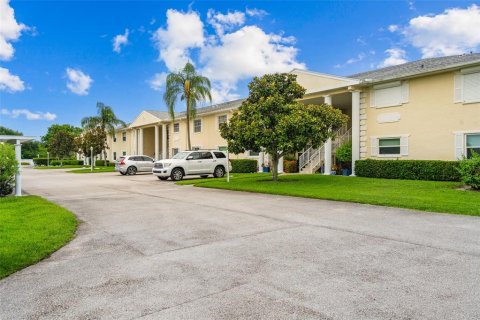 Condo in Vero Beach, Florida, 2 bedrooms  № 1284669 - photo 25