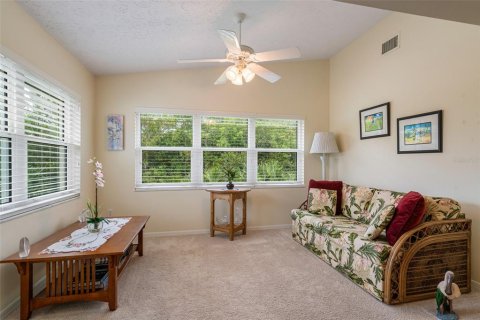 Condo in Vero Beach, Florida, 2 bedrooms  № 1284669 - photo 5