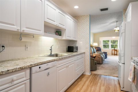 Condo in Vero Beach, Florida, 2 bedrooms  № 1284669 - photo 11