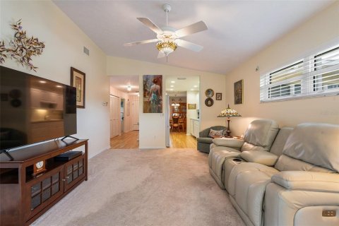 Condo in Vero Beach, Florida, 2 bedrooms  № 1284669 - photo 6