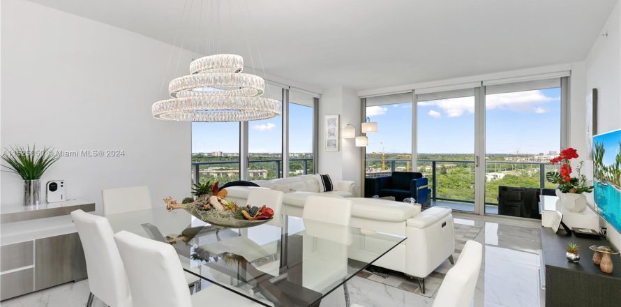 Condominio en North Miami Beach, Florida, 3 dormitorios  № 1271830