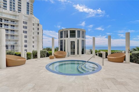 Condo in Sunny Isles Beach, Florida, 3 bedrooms  № 1271915 - photo 20