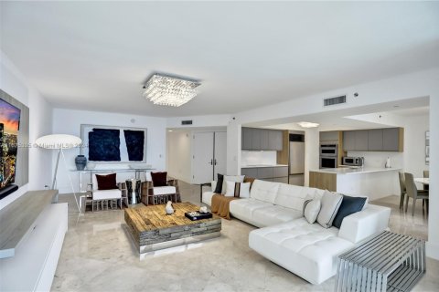 Condo in Sunny Isles Beach, Florida, 3 bedrooms  № 1271915 - photo 7