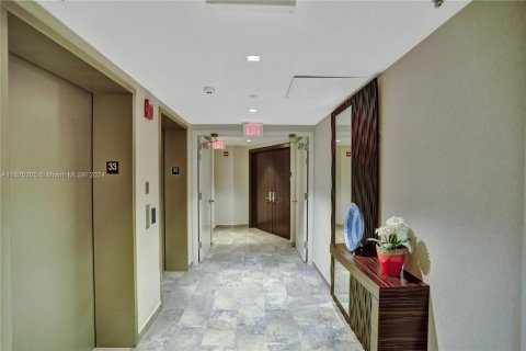 Condo in Sunny Isles Beach, Florida, 3 bedrooms  № 1271915 - photo 28