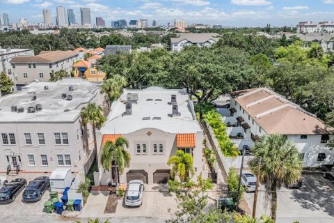 Adosado en venta en Tampa, Florida, 3 dormitorios, 143.63 m2 № 1361437 - foto 22