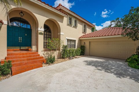 House in Wellington, Florida 3 bedrooms, 236.81 sq.m. № 984151 - photo 5