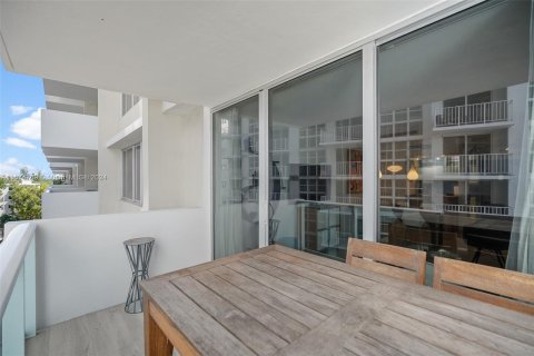 Copropriété à vendre à Miami Beach, Floride: 1 chambre, 77.76 m2 № 1399865 - photo 15