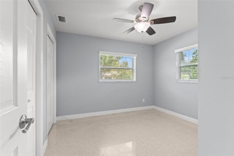 Casa en venta en Tampa, Florida, 2 dormitorios, 107.21 m2 № 1391440 - foto 21