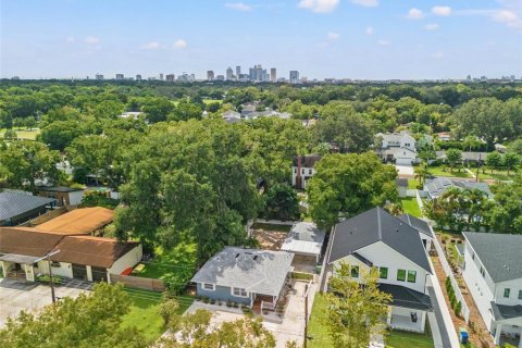 Villa ou maison à vendre à Tampa, Floride: 2 chambres, 107.21 m2 № 1391440 - photo 30