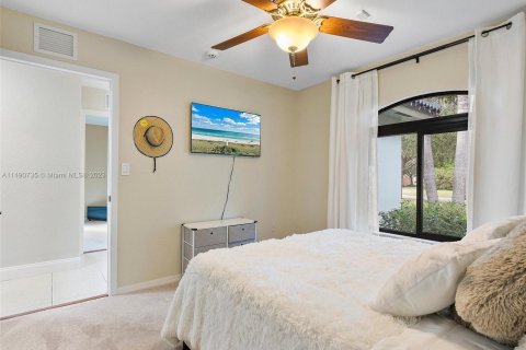 Villa ou maison à vendre à Homestead, Floride: 4 chambres, 216.56 m2 № 866261 - photo 21