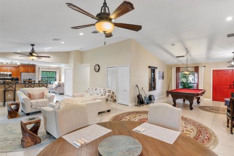 Villa ou maison à vendre à Homestead, Floride: 4 chambres, 216.56 m2 № 866261 - photo 8