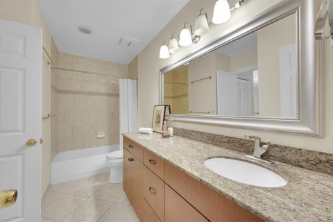 Condo in Boca Raton, Florida, 3 bedrooms  № 1097735 - photo 26