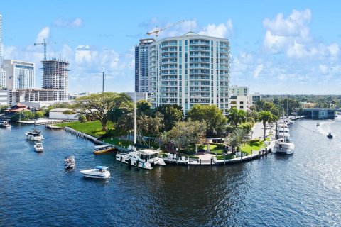 Condo in Fort Lauderdale, Florida, 3 bedrooms  № 1005481 - photo 12