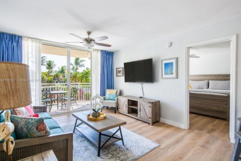 Copropriété à vendre à Key West, Floride: 2 chambres, 74.14 m2 № 809154 - photo 6