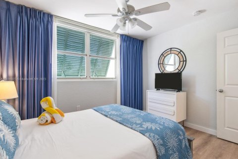 Copropriété à vendre à Key West, Floride: 2 chambres, 74.14 m2 № 809154 - photo 19