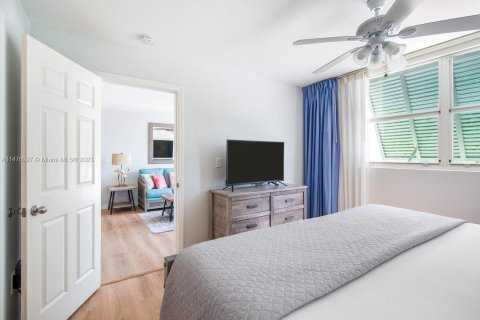 Condominio en venta en Key West, Florida, 2 dormitorios, 74.14 m2 № 809154 - foto 15