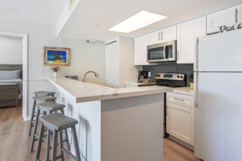 Condominio en venta en Key West, Florida, 2 dormitorios, 74.14 m2 № 809154 - foto 8