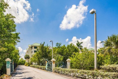 Condominio en venta en Key West, Florida, 2 dormitorios, 74.14 m2 № 809154 - foto 28