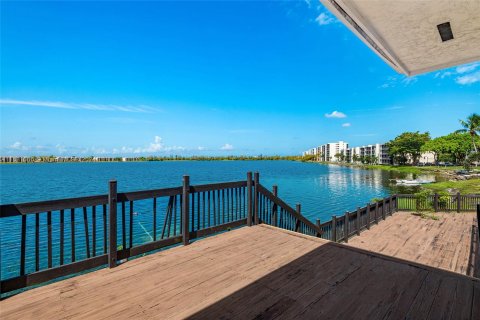 Condominio en venta en Oakland Park, Florida, 2 dormitorios, 85.47 m2 № 1316284 - foto 29