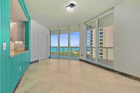 Condominio en venta en Riviera Beach, Florida, 3 dormitorios, 226.59 m2 № 1316253 - foto 15