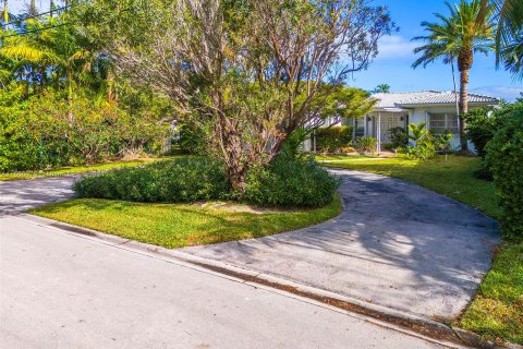 Купить земельный участок в Майами-Бич, Флорида № 1094896 - фото 15