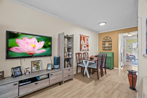 Condo in West Palm Beach, Florida, 1 bedroom  № 914469 - photo 29