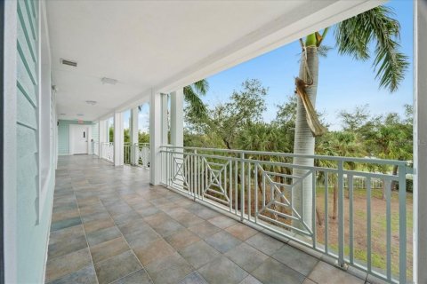 Condominio en venta en Port Charlotte, Florida, 3 dormitorios, 163.42 m2 № 864410 - foto 3